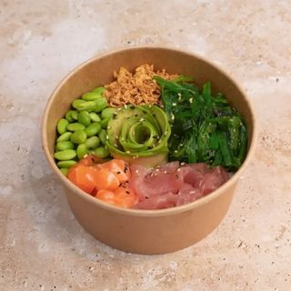 Poke Salmón Y Atún Crujiente 