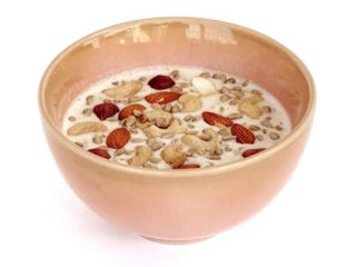 Вівсянка каша з горіхами