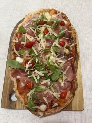 Pinsa Proscoutto Crudo 