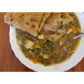 Ndengu +Rice/Chapati