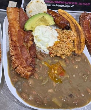 Bandeja Paisa