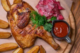 A piece of chicken + Wedges