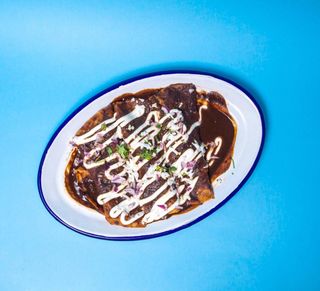 Enchilada De Mole