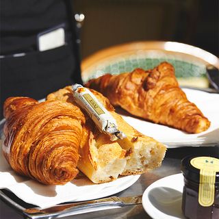 Petit Déjeuner Parisien