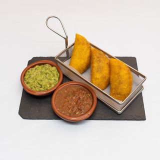 Empanadas Tradicionales 3Ud.