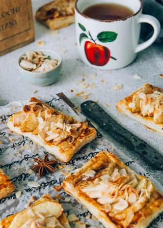 Тарт з яблуком та медом (150г)