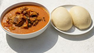 Foutou Igname Sauce Gnangnan