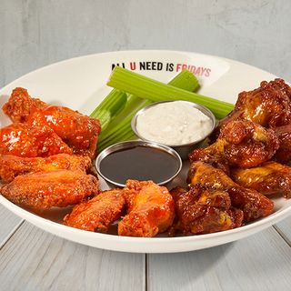 12 TRADITIONAL WINGS