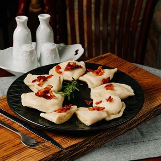 Pierogi z serem ziemniakami i boczkiem