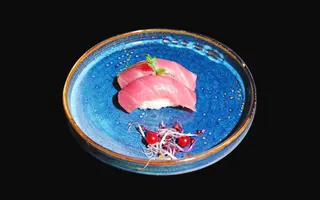 047. Nigiri tuna