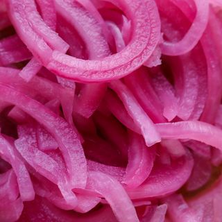 Цибуля маринована