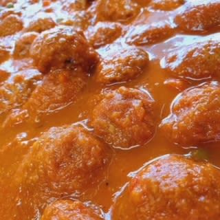 Albóndigas (705 G.)