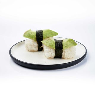 NIGIRI AGUACATE