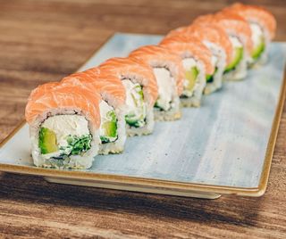 1. Philadelphia z łososiem 8szt