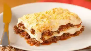 33. Bolognesa