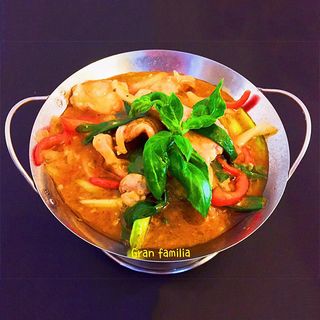 71 Cerdo Con Albahaca Y Chili Estilo Thai