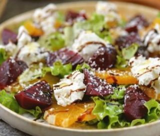 Салат "Бетеров" с красной свеклой и апельсином