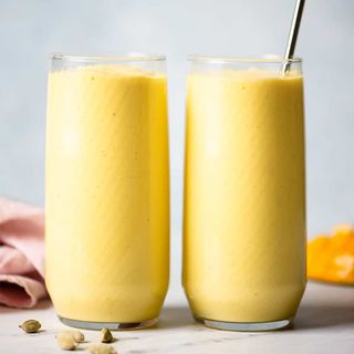 Манго Ласи (250 мл.)