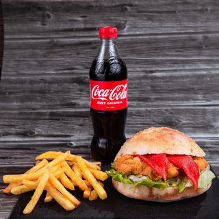 Sandwich snitel pui meniu mare