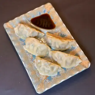 15- Gyoza De Carne Y Verduras A La Plancha (5 Uds.)