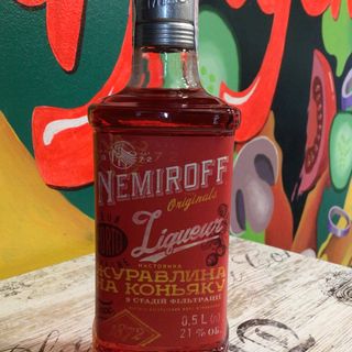 Настоянка «Журавлина на коньяку NEMIROFF 0,5