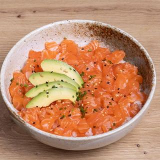 Chirashi de salmón