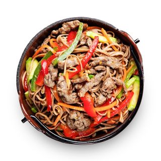 Soba cu carne de vită