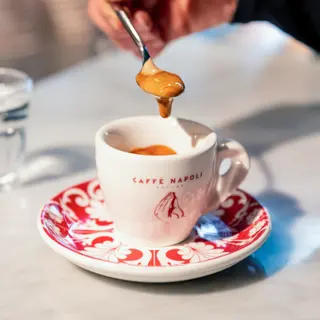 Espresso con cremina