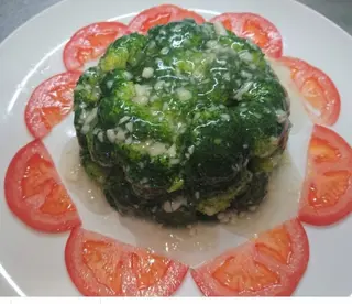 Broccoli cu usturoi