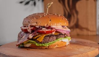 Meniu Cheese burger - 450 gr/80 gr