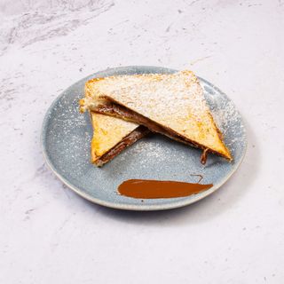 Toast Nutella