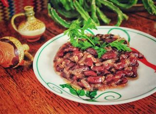 Fasole prăjite cu ceapă