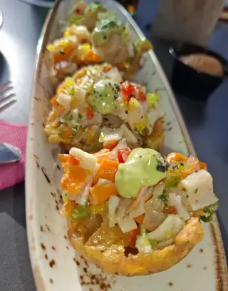 Cestita De Patacón Con Salpicón (1 Ud.)