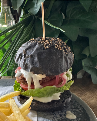 Vegan Falafel Burger