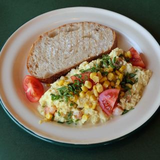 Скрембл з креветками