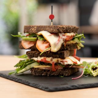 Sándwich De Halloumi