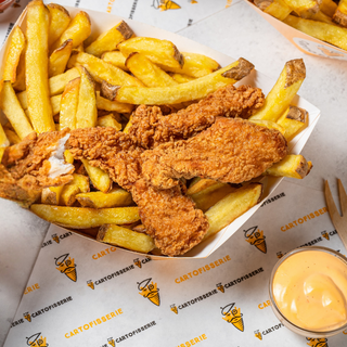 Cartofi cu Crispy  Strips Large si sos inclus