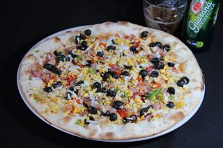 Pizza Brasileira Familiar