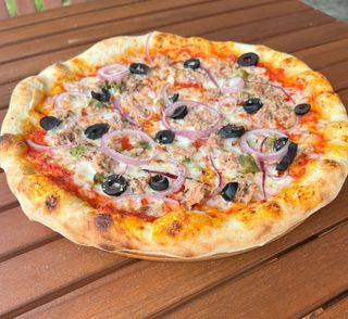 Pizza al tonno