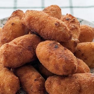 Croquetas carrillera