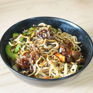 Wok carrillada iberica