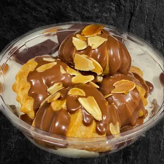 Profiterol cup