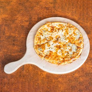 Pizza 4 Quesos (26 Cm.)