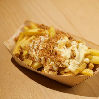 Картопля з розплавленим сиром