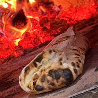 Pizza Burrito Napolitana