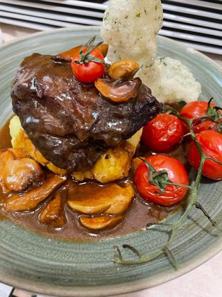 Телешки бузи