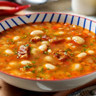 Ciorba de fasole cu afumatura la borcan 800 gr.