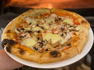 З КУРКОЮ,ГРИБАМИ І ТОМАТАМИ (470g)