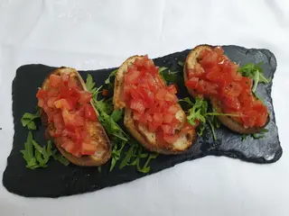Bruskete Pomodoro