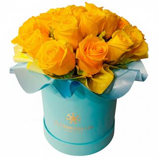 Квіти в коробці"25 жовтих троянд"